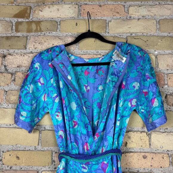 Umi Collections by Anne Crimmins Vintage 1980's Silk Belted Fit & Flare Dress - Picture 4 of 6